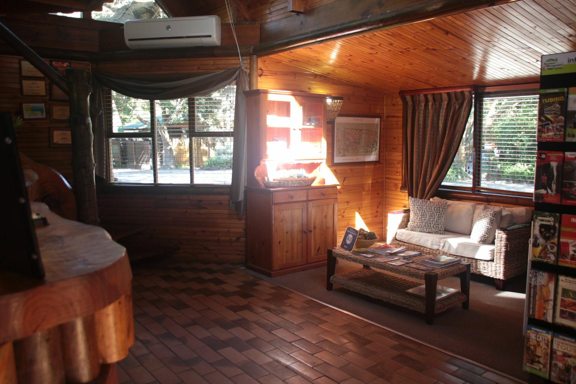 Tsitsikamma Lodge & Spa Stormsrivier Extérieur photo