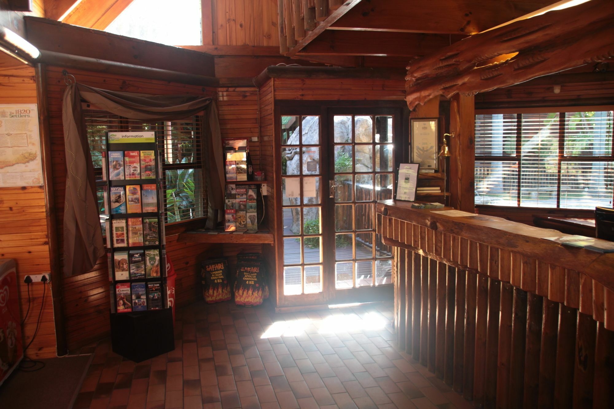 Tsitsikamma Lodge & Spa Stormsrivier Extérieur photo